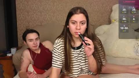 Welcome guys We Lili and Vic  PVT open online show from October 2025 08:04:02 AM