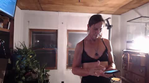 Snapshot of twocumkerry chatting on February 2025 04:54:02 AM twocumkerry online show from February 2025 04:54:02 AM