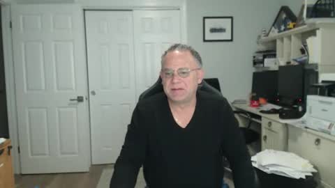 Twopeopleinlove online show from January 2026 11:23:02 AM