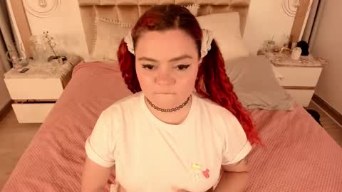 Twiggy online show from January 2025 02:49:02 AM