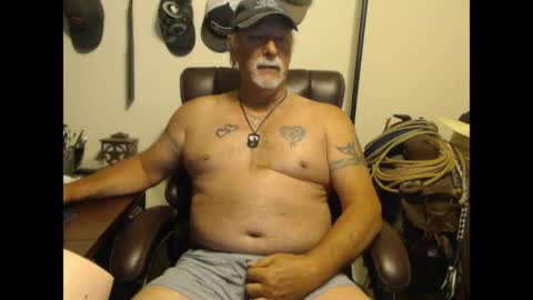 txlobo60 online show from April 2026 02:05:01 PM