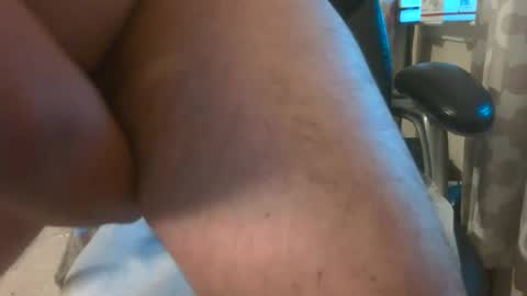 Snapshot of txtough6996 chatting on September 2025 10:59:02 PM Drooskeet online show from September 2025 10:59:02 PM