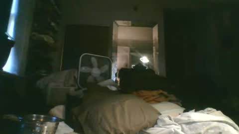 tyler2wo online show from November 2025 03:00:02 PM