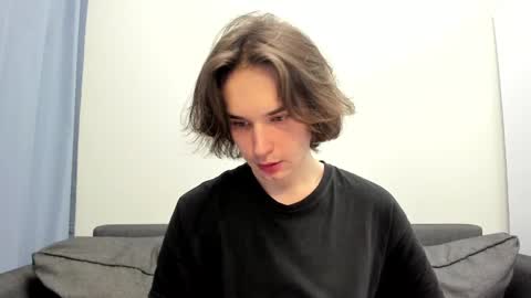 Tyler  johnson online show from January 2025 01:04:02 AM