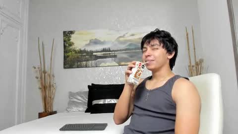 Snapshot of tyler_durtenn chatting on September 2025 08:25:02 AM Tyler online show from September 2025 08:25:02 AM