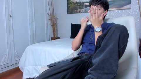 Snapshot of tyler_durtenn chatting on September 2025 01:33:02 AM Tyler online show from September 2025 01:33:02 AM