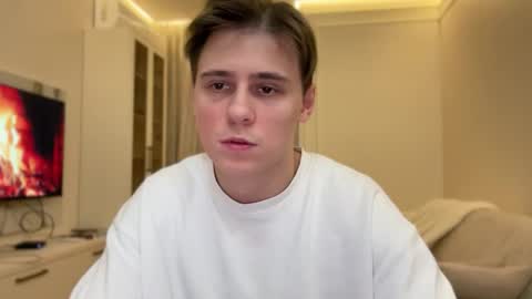 Snapshot of tyler_garrner chatting on October 2025 02:30:01 PM tyler_garrner online show from October 2025 02:30:01 PM