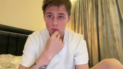 Snapshot of tyler_garrner chatting on November 2025 01:24:03 PM tyler_garrner online show from November 2025 01:24:03 PM