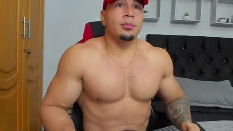 Snapshot of tyler_hank1 chatting on July 2026 01:18:01 AM tyler_hank1 online show from July 2026 01:18:01 AM