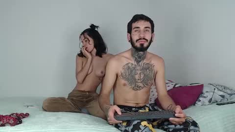 Tyler y Luna online show from February 2025 12:52:02 AM