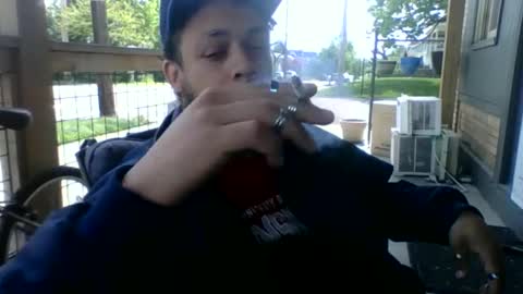 Snapshot of tylerburns318 chatting on May 2026 06:58:01 PM tylerburns318 online show from May 2026 06:58:01 PM