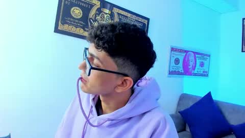   online show from January 2025 03:12:02 AM