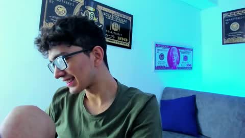   online show from February 2025 02:51:02 AM