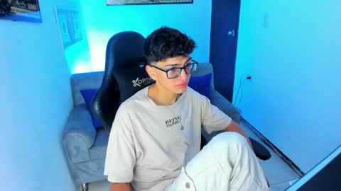   online show from February 2025 02:59:02 AM