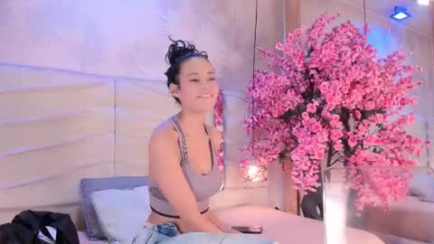 Snapshot of tyna01 chatting on March 2026 12:34:02 PM online show from March 2026 12:34:02 PM