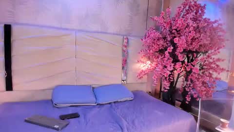 Snapshot of tyna01 chatting on March 2026 11:59:01 AM online show from March 2026 11:59:01 AM