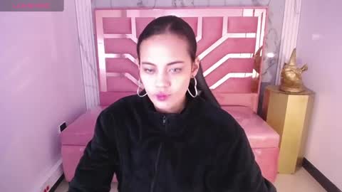 TYNA  online show from December 2024 10:38:02 AM