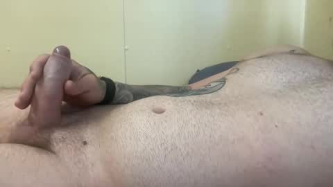 Snapshot of tys690 chatting on April 2026 07:00:01 AM tys690 online show from April 2026 07:00:01 AM