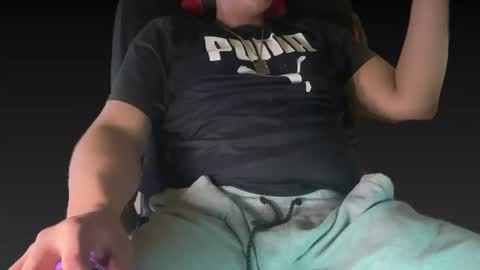 Snapshot of tysean1 chatting on February 2025 09:05:02 AM Slong Dong online show from February 2025 09:05:02 AM