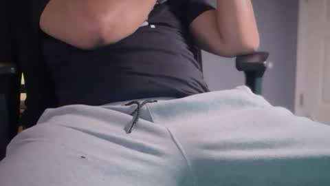 Snapshot of tysean1 chatting on March 2025 07:51:02 AM Slong Dong online show from March 2025 07:51:02 AM