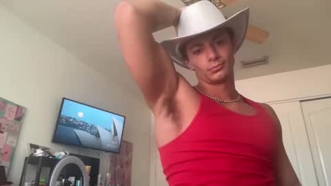 tyy0ung online show from May 2026 08:03:02 PM