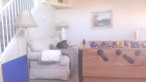 Snapshot of uandme_baby chatting on January 2025 11:40:02 PM Azelia B online show from January 2025 11:40:02 PM