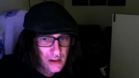 Snapshot of ucloudd chatting on December 2025 08:51:02 AM ucloudd online show from December 2025 08:51:02 AM