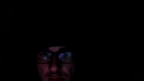 Snapshot of ucloudd chatting on April 2026 10:32:01 PM ucloudd online show from April 2026 10:32:01 PM