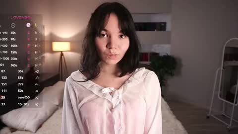 Snapshot of udelaborom chatting on September 2025 07:17:02 PM Lili online show from September 2025 07:17:02 PM