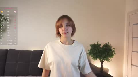 Snapshot of udelaborom chatting on December 2025 07:10:02 PM Lili online show from December 2025 07:10:02 PM