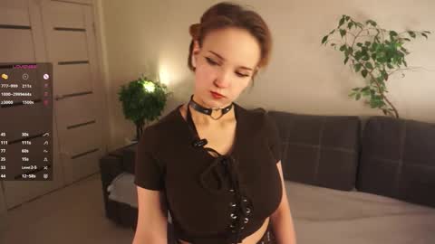 Snapshot of udelaborom chatting on February 2026 06:23:02 PM Lili online show from February 2026 06:23:02 PM