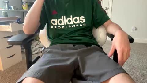 Snapshot of ufjsvskcn chatting on April 2026 11:08:02 PM Love Lain online show from April 2026 11:08:02 PM