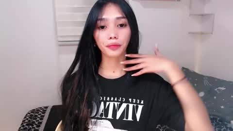 urbbgirl alliah online show from October 2025 12:19:02 AM