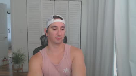 uglyduck3532 online show from January 2025 07:04:01 PM