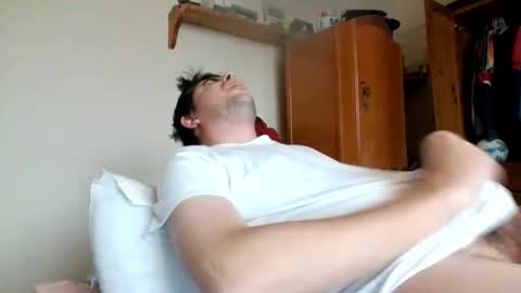 uglyyounlad online show from February 2026 03:52:02 PM