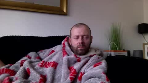 ukmatty3 online show from October 2025 02:05:02 PM