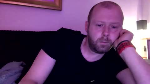 Snapshot of ukmatty3 chatting on March 2026 07:20:02 PM ukmatty3 online show from March 2026 07:20:02 PM