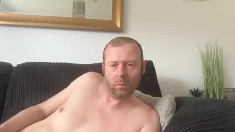 Snapshot of ukmatty3 chatting on April 2026 02:53:02 PM ukmatty3 online show from April 2026 02:53:02 PM