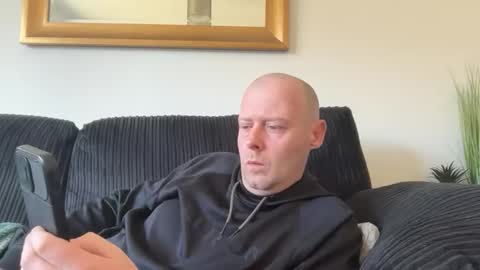 Snapshot of ukmatty3 chatting on April 2026 03:16:01 PM ukmatty3 online show from April 2026 03:16:01 PM