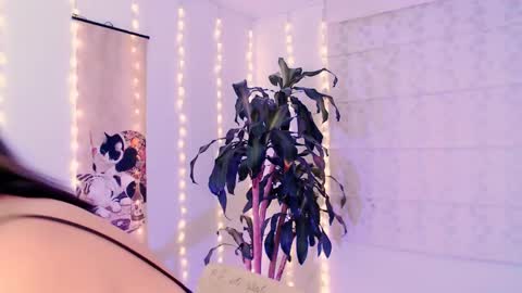 Snapshot of ulala_martina chatting on April 2026 12:35:01 AM Martina online show from April 2026 12:35:01 AM