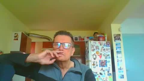 Snapshot of ulmeni4 chatting on March 2026 01:49:02 PM ulmeni4 online show from March 2026 01:49:02 PM