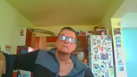 Snapshot of ulmeni4 chatting on April 2026 10:53:02 AM ulmeni4 online show from April 2026 10:53:02 AM