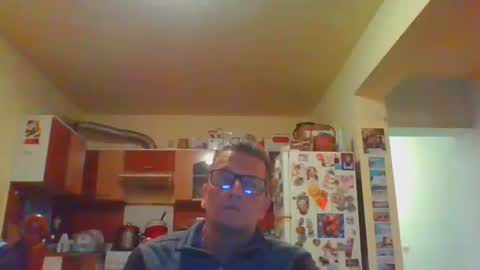 Snapshot of ulmeni4 chatting on April 2026 07:17:02 PM ulmeni4 online show from April 2026 07:17:02 PM