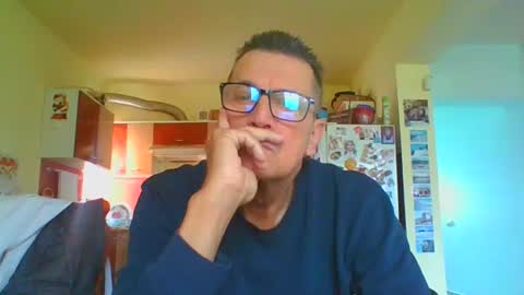 ulmeni7 online show from May 2026 04:52:02 AM
