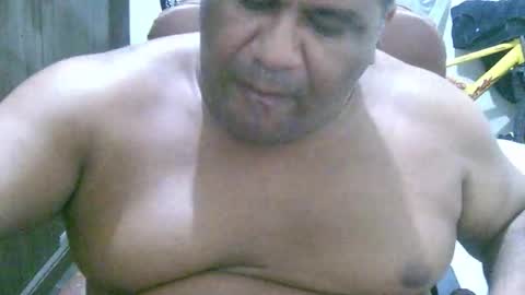 Snapshot of ulmo_br chatting on February 2026 10:37:02 PM ulmo_br online show from February 2026 10:37:02 PM