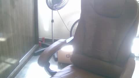 Snapshot of ulmo_br chatting on February 2026 05:38:01 PM ulmo_br online show from February 2026 05:38:01 PM