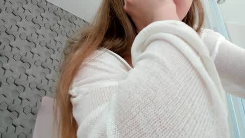 Snapshot of ultima_ma18 chatting on April 2026 02:39:01 AM Melena online show from April 2026 02:39:01 AM