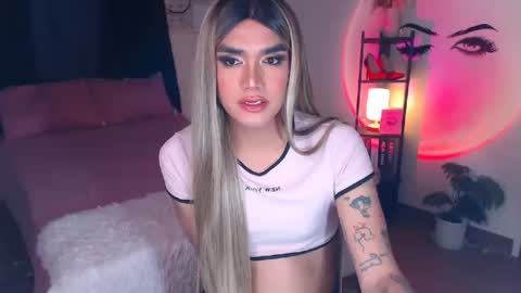 Alex online show from February 2025 07:10:01 PM