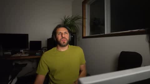 Snapshot of ultratoaster chatting on April 2026 06:19:01 AM ultratoaster online show from April 2026 06:19:01 AM