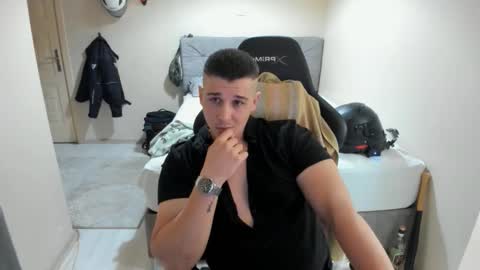 hi im mike tyson -  online show from September 2025 06:52:02 PM